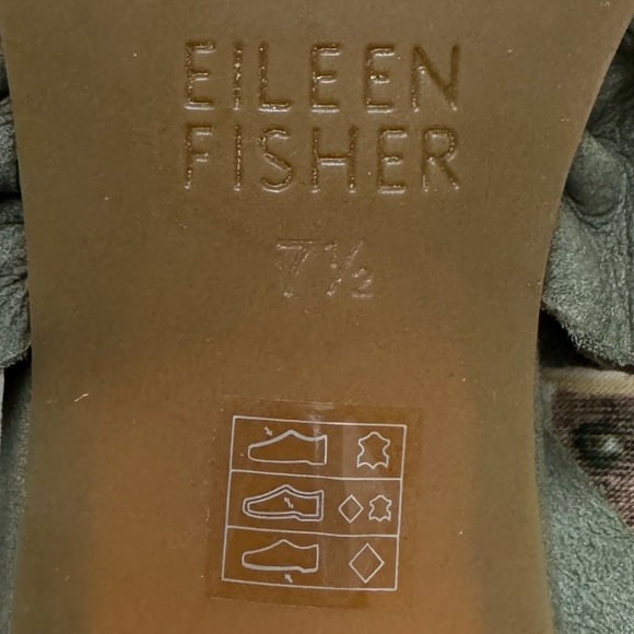 Eileen Fisher Marla Block Heel Crisscross Strappy  Sandals - Picture 8 of 9